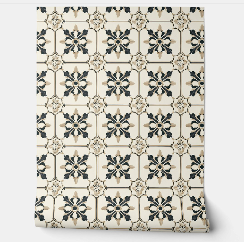 Timeless Floral Charm Petite - Black and Gold
